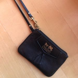 COACH Wristlet (Black)